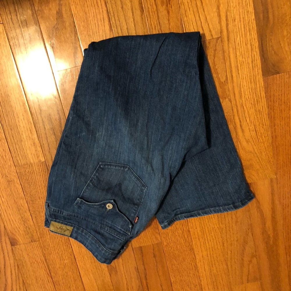 Levi’s size 24w